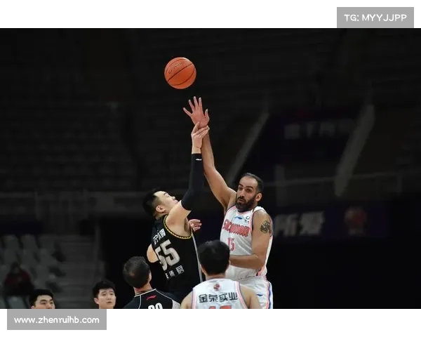 哈达迪为何选择继续征战赛场 深层原因揭示职业生涯背后的动力与坚持